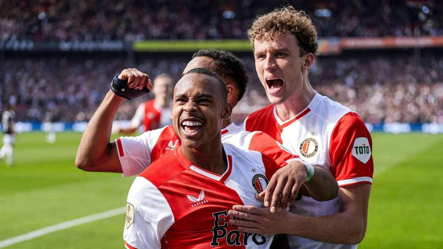 开云app-赛后阿贾克斯调整名单以备荷甲；豪取连胜环节打磨；媒体盛赞；身体对抗强度拉满的简单介绍-开云app