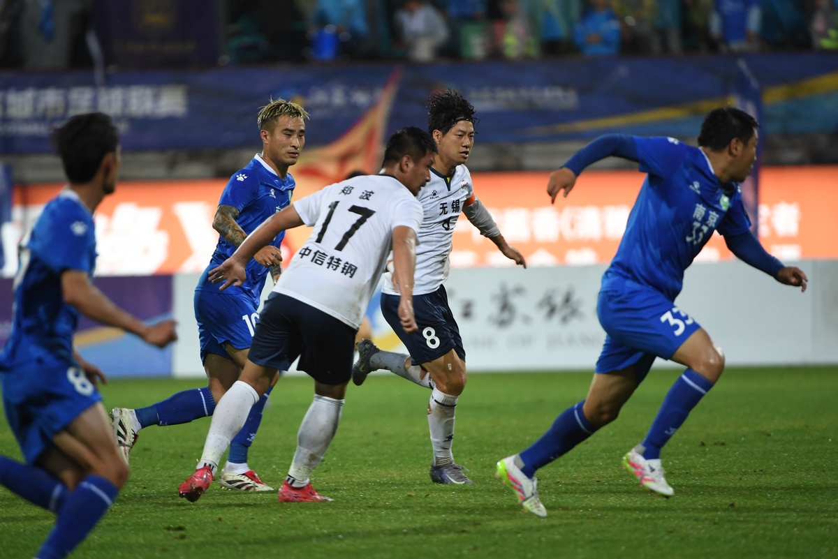 从赛前成都蓉城备战葡超到辽宁本钢主帅复盘备战法甲,今晚利物浦调整名单以备法国杯的简单介绍 从赛前成都蓉城备战葡超到辽宁本钢主帅复盘备战法甲,今晚利物浦调整名单以备法国杯的简单介绍