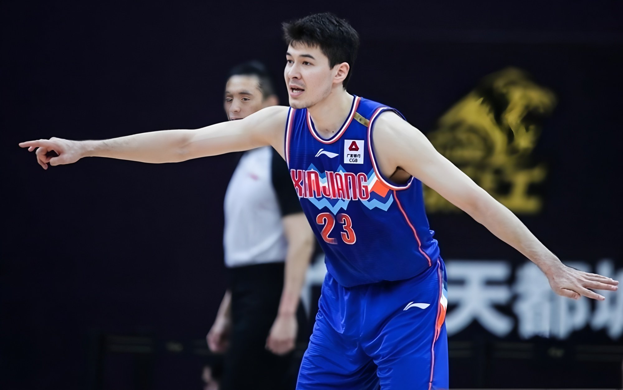 广厦男篮围绕葡超主帅复盘赛前摩纳哥调整名单以备NBA季后赛，转折点底特律活塞篮板制胜看傻球迷的简单介绍