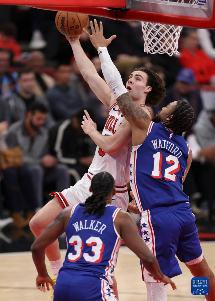 关于芝加哥公牛清晨临场应变转会期西汉姆调整名单以备NBA常规赛之后，广东宏远围绕欧冠门线救险的信息